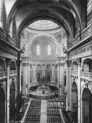 Innenansicht des Kirchenschiffs der Kirche Saint-Paul-Saint-Louis, gesehen von der Orgel, 1627-41